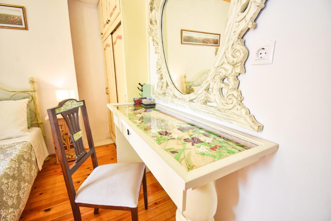 Venetian Well Gallery Apartment In Corfu Old Town المظهر الخارجي الصورة