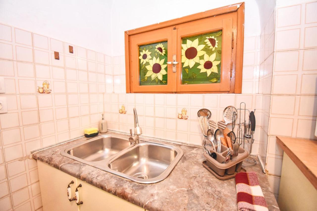 Venetian Well Gallery Apartment In Corfu Old Town المظهر الخارجي الصورة