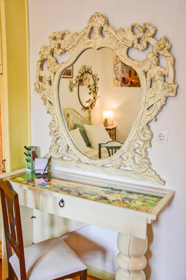 Venetian Well Gallery Apartment In Corfu Old Town المظهر الخارجي الصورة