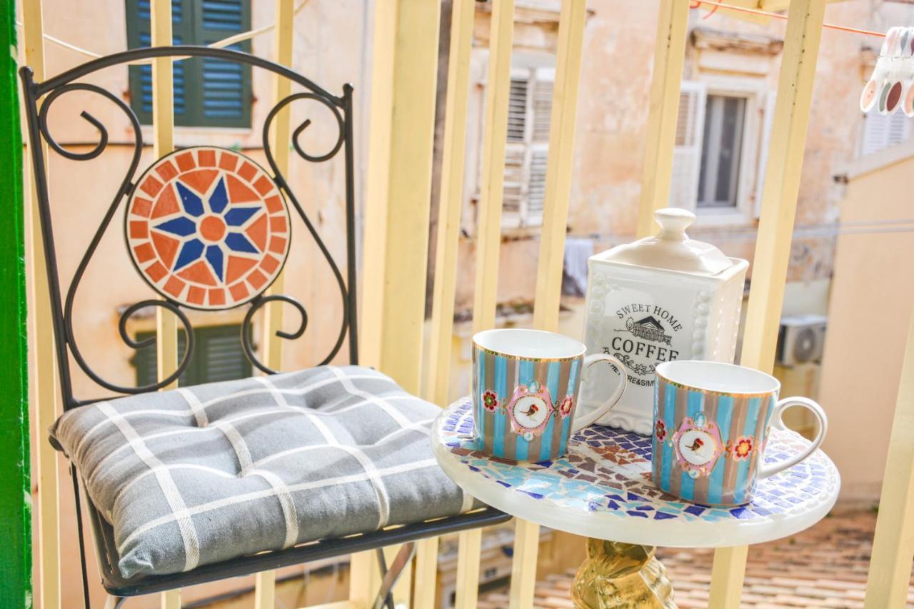 Venetian Well Gallery Apartment In Corfu Old Town المظهر الخارجي الصورة